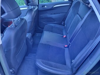 Citroën C4 e-HDi Exclusive 84 kW . - 11