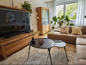 Ponúkame na predaj 3-izbový byt na ulici Vilová v Petržalke - 11