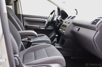 Volkswagen Touran 1.6 TDI Panorama - 11