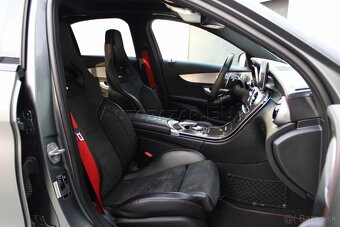 Mercedes  AMG C43 - 11
