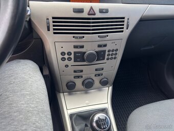 Opel Astra H 1.9 CDTI COSMO | 74 kW | 6-st. manuál | STK do - 11