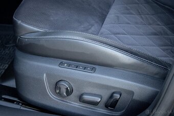 Škoda Superb 2.0 TDI Sportline DSG EU6 - 11