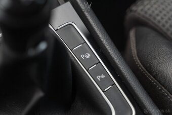 Volkswagen Golf 2.0 TDI BMT 150k Highline EU6 - 11