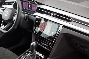 Volkswagen Arteon SB R-line 2.0TDI 147kW DSG7 4-Mot 10/2021 - 11