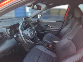 Toyota Yaris 1.5 Hybrid Dynamic Force e-CVT FIRST EDITION - 11