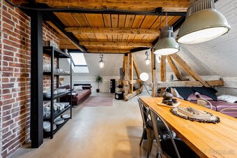 Na predaj "LOFT" špecifický štýl bývania v centre,Štúrova  - 11