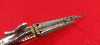 PIŠTOL S BAJONETOM - 11