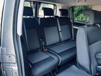 Peugeot Traveller 2.0 BlueHDi Active Long - 11