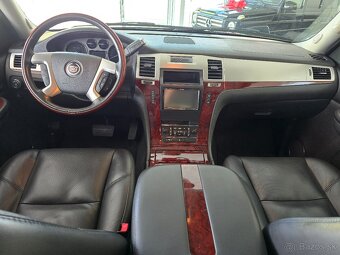 Cadillac Escalade 6,2 benzín LPG AUTOMAT, 7. MIEST - 11