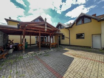 Investičná nehnuteľnosť: Penzión v centre KNM - 11