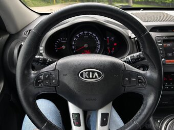 Kia Sportage 2.0 CVVT 4X4 - 11