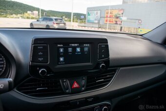 Hyundai i30 Fastback 1.4 T-GDi Family 7DCT - 11