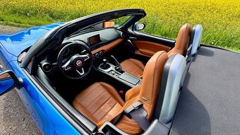 Fiat 124 Spider 1.4 TURBO naj. 22.000km - 11