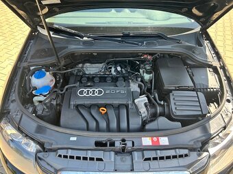 Predám Audi A 3 hatchback 2,0 FSI 5 dverové - 11