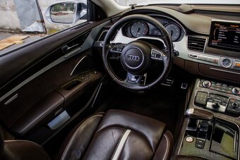 Audi S8 4.0 TFSI quattro Tiptronic / AJ NA SPLÁTKY / - 11
