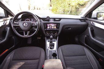 Škoda Octavia 2.0 TSI Ambition DSG - 11