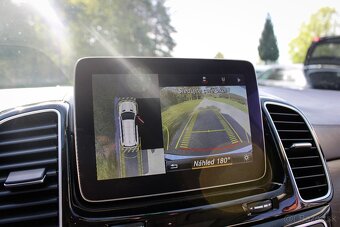 Mercedes-Benz GLS 350 d 4MATIC - 11