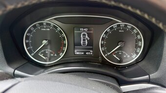 Škoda Octavia 2 Liftback Facelift - 11