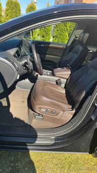 Audi Q7 - 11