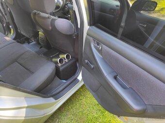 Predám Toyota Corolla 1,4 benzín - 11