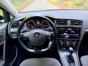 Volkswagen e-Golf,36kWh, SoH 91%,CCS,NAVI, s DPH 13 960,-EUR - 11