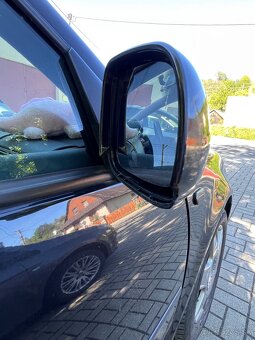 V celku alebo náhradné diely - 11