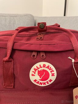 Predám batoh značky Fjällräven Kanken Weekender Ox Red - 11