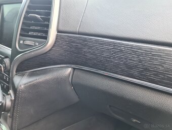 Jeep Grand Cherokee 3.0 V6 Summit - 11