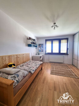 Na predaj moderne zrekonštruovaný 3-izbový byt so záhradou a - 11