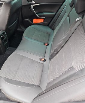 OPEL Insignia 2.0 cdti combi - 11
