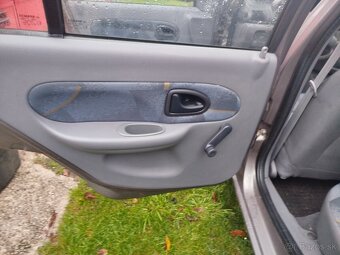 Clio Thalia 1,4i - 11