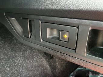 Škoda octavia combi 2.0 TDI RS 4x4 DSG 147kW/200HP A7 - 11