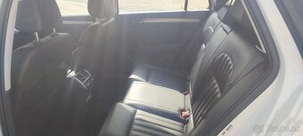 Škoda Superb Combi 2.0 TDI L&K DSG Odpočet DPH: 12 113 € Mož - 11