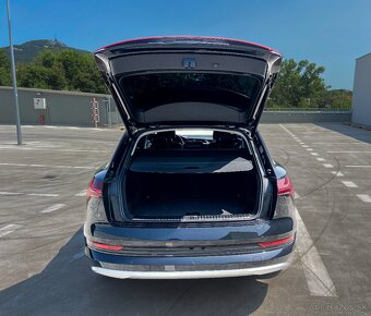 AUDI E-TRON 50 QUATTRO, ELEKTRO - KRÁSNE AUTO - MOŽNÁ ZĽAVA - 11