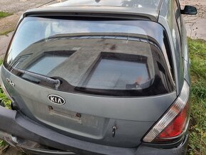 Kia Rio II predný náraznik - 11