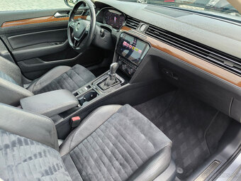 VW Passat Variant DSG 140KW 4motion 2018 Highline - 11