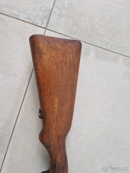 Puška len ako dekorácia - 11