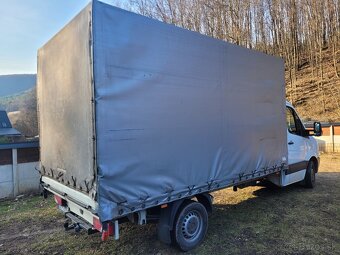 Volkswagen Crafter - 11