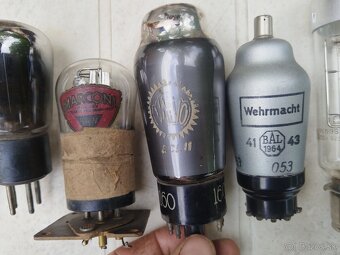 Staré Elektrónky - 11