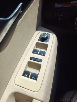 VW Sharan - 11