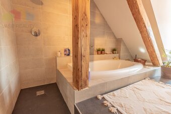Na predaj nádherný a výnimočný priestranný mezonet, 141 m²,  - 11