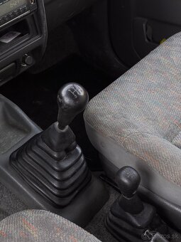 Suzuki Jimny 1.3 | BENZÍN | 63kw | 2000 - 11