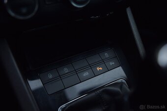 Škoda Octavia Combi 2.0 TDI L&K 4x4, ÚPLNÁ SERVISNÁ HISTÓRIA - 11
