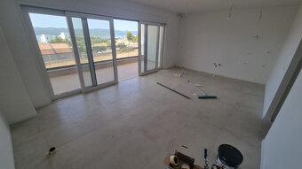 Chorvátsko-Trojizbový apartmán s loggiou Sv.Filip a Jakov - 11