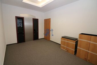 Posledná kancelária na prenájom - 11