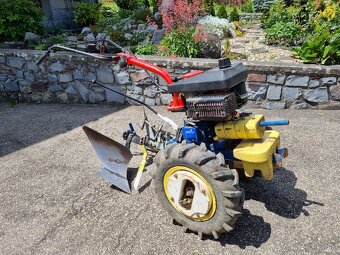 malotraktor AGZAT - VARI - 11