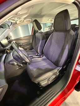 Peugeot 2008 1.2 PureTech, SR,1 maj - 11