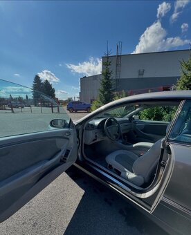 Mercedes-Benz CLK Kupé 270 CDI Avangarde - 11