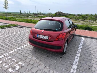 Peugeot 207 1.4i 65 kW - 11