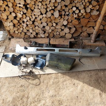 Mitsubishi pajero1 2.5td rozpredám - 11